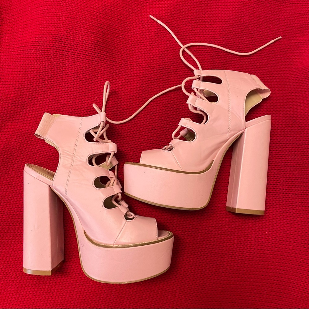 PINK LOLITA PLATFORMS PUBLIC DESIRE X DOLLS KILL !